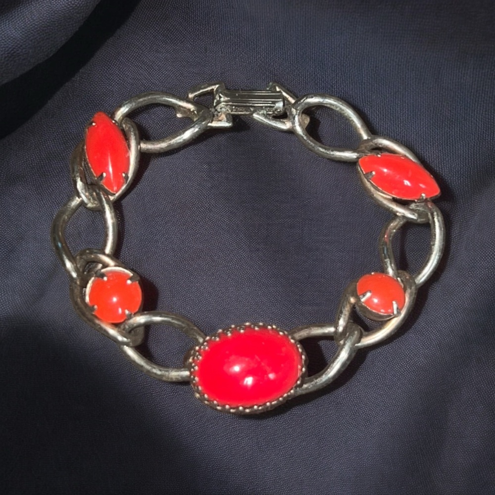 Vintage Red Glass Cabochon Silver Tone Link Chain Bracelet